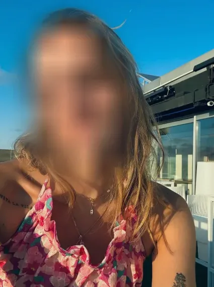 Alena, 29