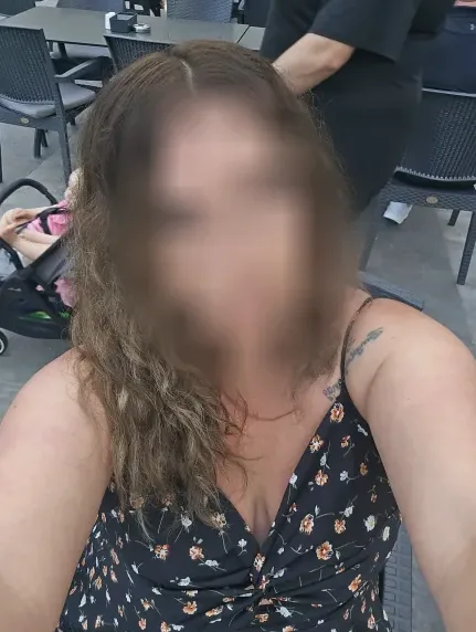 Ela, 36