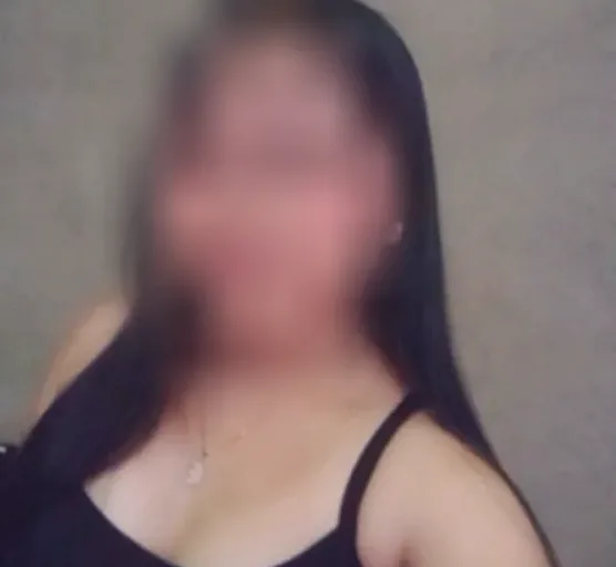 Esra, 19