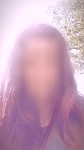 Hannah, 29