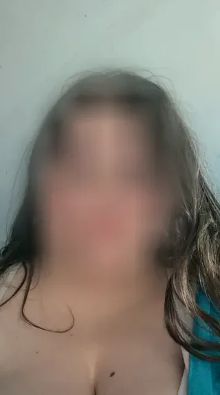 Marie, 24