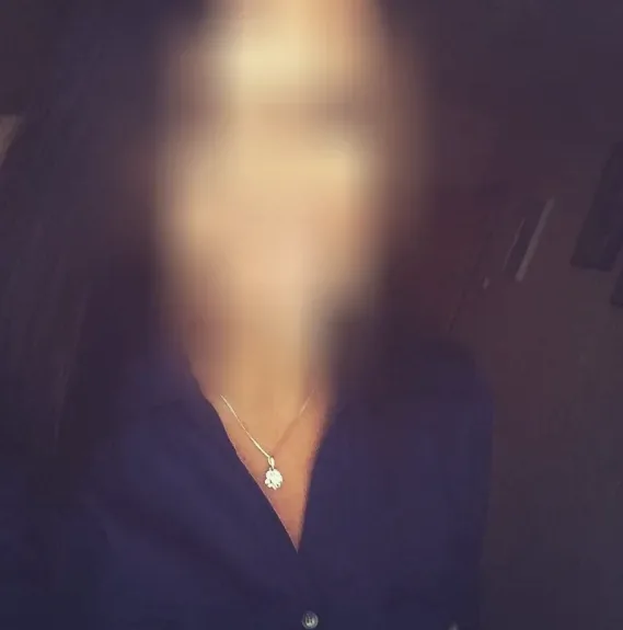 Sophie, 31